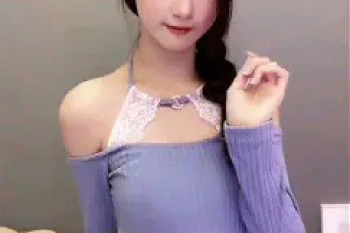 女游客划龙舟被颠翻外衣滑落表情销魂身份曝光鼓手爆料更多
